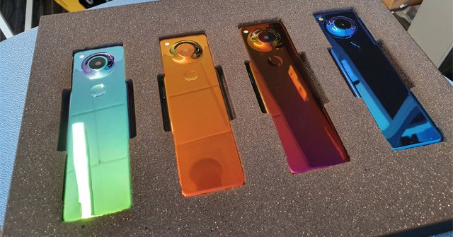'Father of Android' revealed the second Essential Phone for those who like long but not big Picture 2