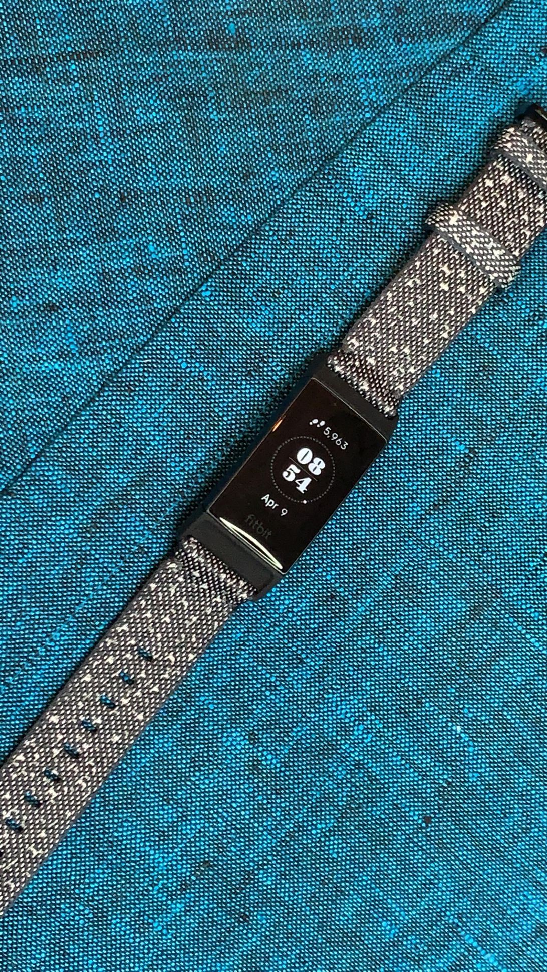 Fitbit Charge 4 is the antidote to chunky fitness watches Picture 2