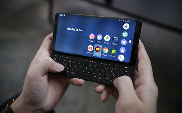 Forget the folding screen phone, this is the smartphone you really need! Picture 11