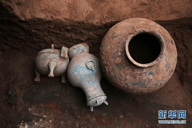 Found 2,000 year old wine from the ancient tomb of the Qin Dynasty Picture 1