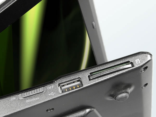 Frontier FRNL Laptop - Lighter than MacBook Air Picture 3