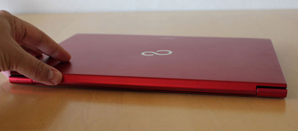 Fujitsu revealed ultrabook using Ivy Bridge chip Picture 5