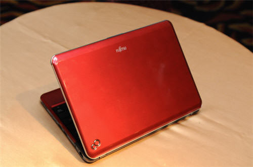 Fujitsu's new LifeBook trio Picture 5