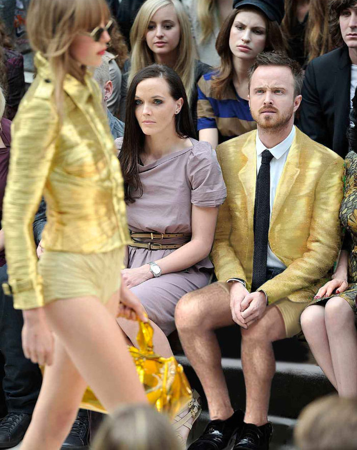 Funny photo series in Photoshop battle of photo developers (Part 2) Picture 16