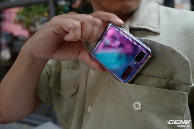 Galaxy Z Flip: Where will men find this smartphone? Picture 5