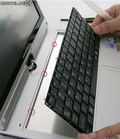 Gigabyte launched a 'puzzle' laptop Picture 3