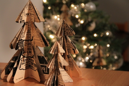 Guide 10 ways to make Christmas tree unique from any material Picture 24