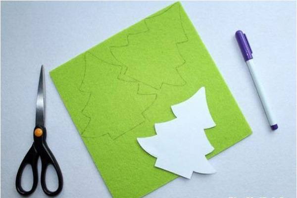 Guide 10 ways to make Christmas tree unique from any material Picture 46