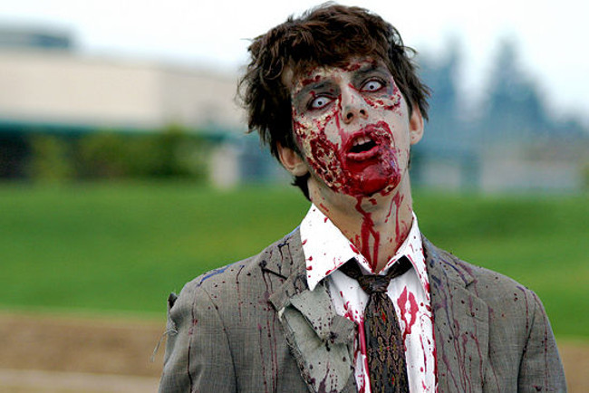 Guide to disguise as a horror Zombie on Halloween Picture 6