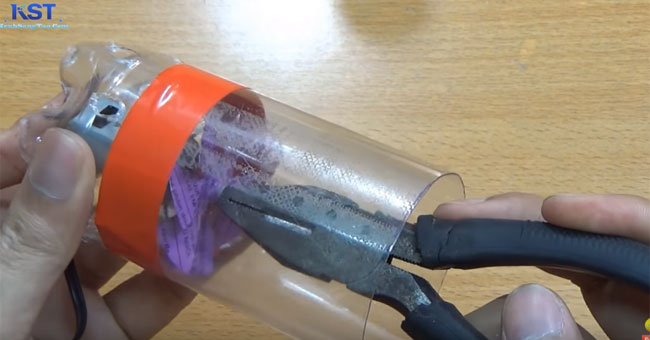 Homemade portable vacuum cleaner is easy to imagine Picture 12