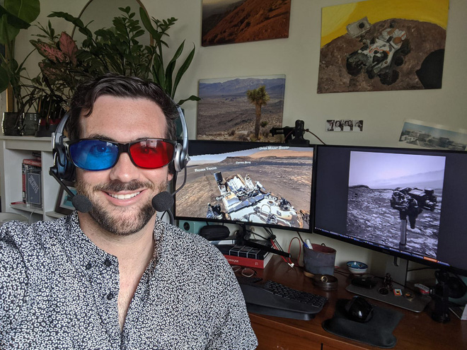 How does NASA engineer sit at home controlling robotic probes on Mars? Picture 4