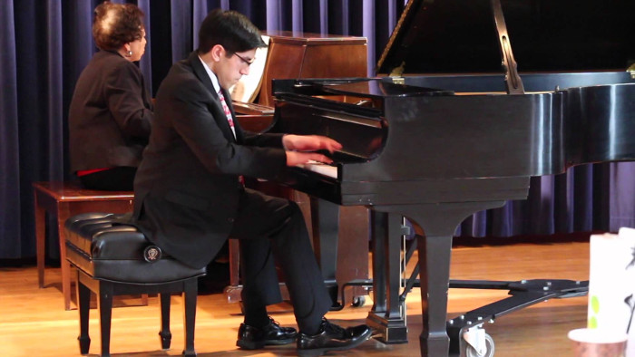 How does the 14-year-old boy want to 'change the font' to save $ 400 million for the US to shake up the world now? Picture 4