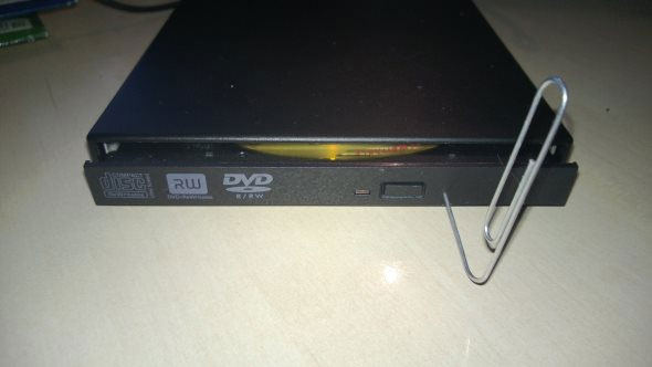 How does the DVD get stuck in the computer drive? Picture 4