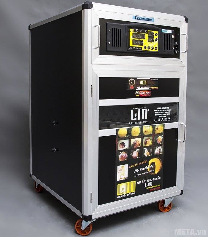 How much is the incubator? Picture 3