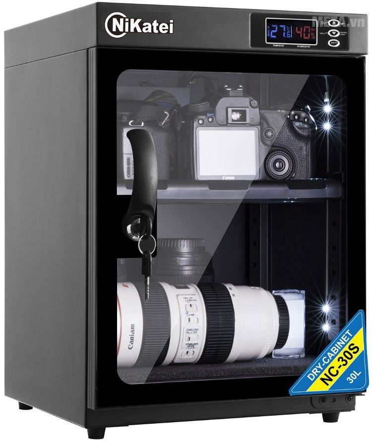 How much moisture is preserved in the camera? Picture 3