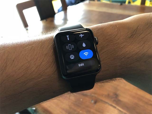 How much 'successful' will your Apple Watch be if not connected to an iPhone? Picture 7