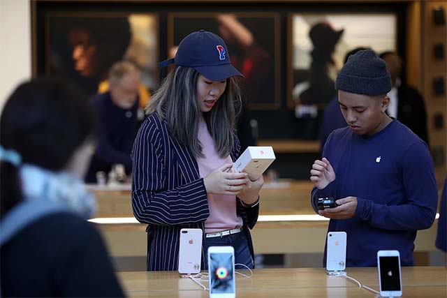 How smart phones have jumped from $ 200 to $ 2,000 Picture 4