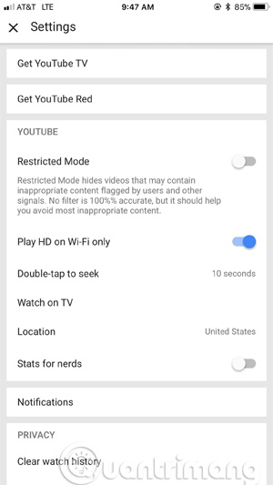 How to activate Dark Theme on YouTube for iPhone Picture 3