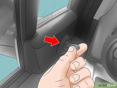 How to Adjust Car Mirrors Picture 4