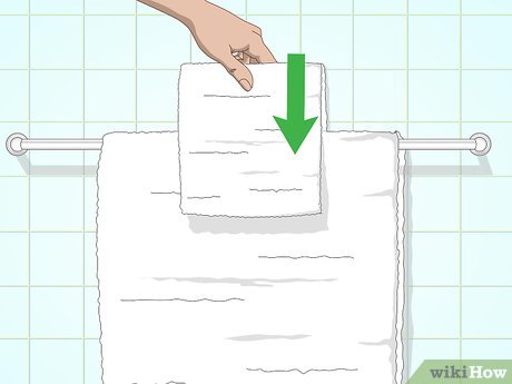 How to Arrange Towels on a Towel Bar Picture 4