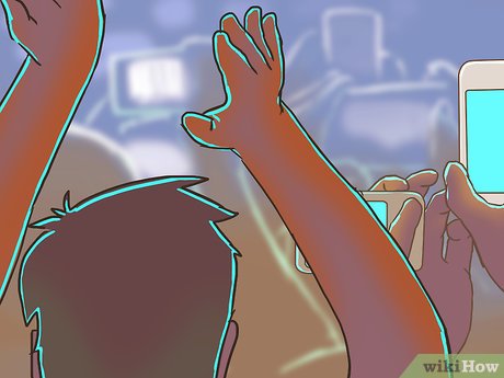 How to Attend a Concert Picture 30