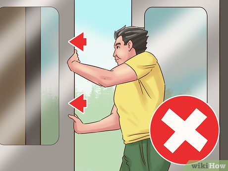 How to Be Safe Around Trains Picture 15