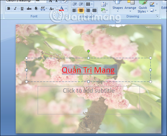 Bạn muốn tạo ra một bài thuyết trình đẹp mắt và chuyên nghiệp hơn? Hãy cùng tìm hiểu cách làm mờ hình nền trong PowerPoint để tạo nên một không gian bài thuyết trình tối giản và sang trọng. Bạn sẽ được hướng dẫn cách chỉnh sửa và tinh chỉnh hình nền một cách nhanh chóng và hiệu quả.