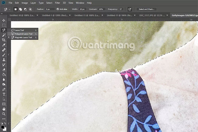 How to blur the background in Photoshop Picture 1