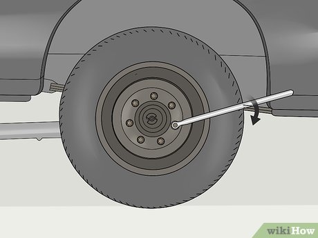 How to Change a Truck Tire Picture 13