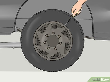 How to Change a Truck Tire Picture 3