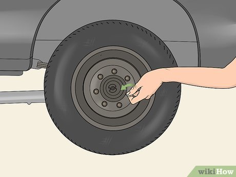 How to Change a Truck Tire Picture 7