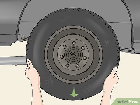 How to Change a Truck Tire Picture 8