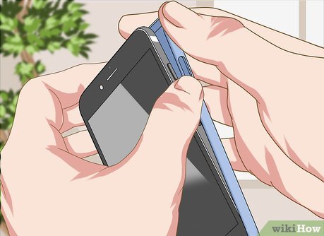 How to Clean a Lifeproof Case Picture 8
