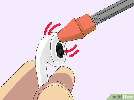 How to Clean AirPods Picture 3