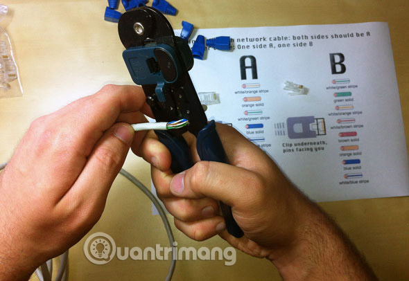 How to create an Ethernet crossover cable Picture 6