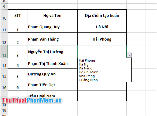 How to create list box in excel