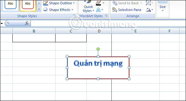 Text Box in Excel cho phép bạn thêm các tiêu đề, chú thích hoặc hình ảnh vào các bảng tính của mình. Điều này rất hữu ích khi bạn muốn tạo ra các báo cáo chuyên nghiệp và dễ đọc hơn. Bấm vào hình ảnh để xem cách thêm và sử dụng Text Box in Excel.