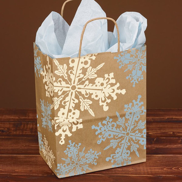 How to cut snowflakes with Christmas decorations according to the kirigami art of Japan Picture 24