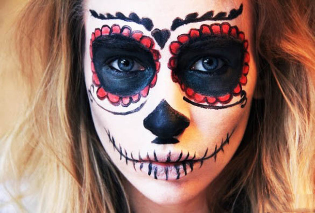 How to draw a mysterious, attractive mask for Halloween night Picture 11