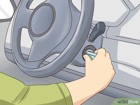 How to Drive a Car With an Automatic Transmission Picture 5