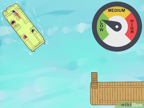 How to Drive a Pontoon Boat Picture 17