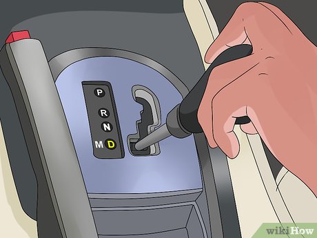 How to Drive a Semi Automatic Car Picture 4
