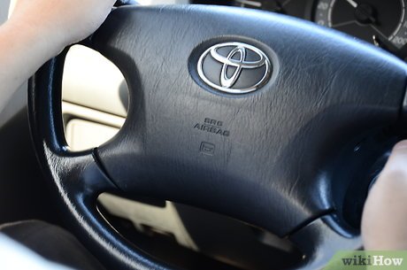 How to Drive an Air Bag Equipped Car Picture 1