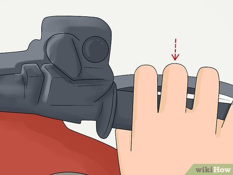 How to Drive an ATV Picture 12