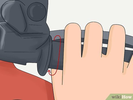 How to Drive an ATV Picture 9