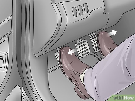 How to Drive Smoothly with a Manual Transmission Picture 10