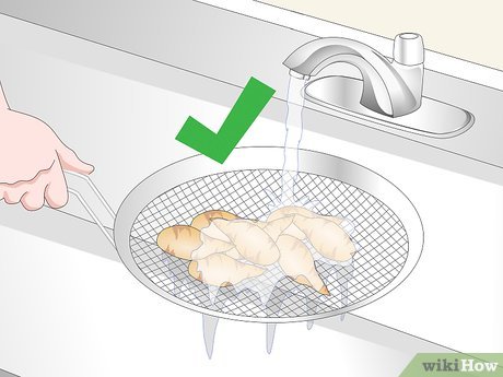 How to Eat Daylilies Picture 5