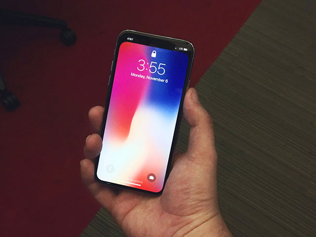 How to hide the ugly groove on iPhone X with wallpaper Picture 3