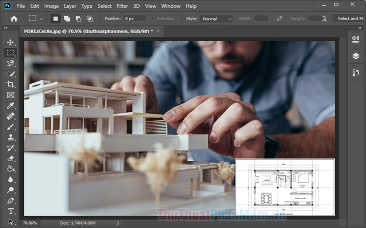 How to insert images into layers in Photoshop Picture 1