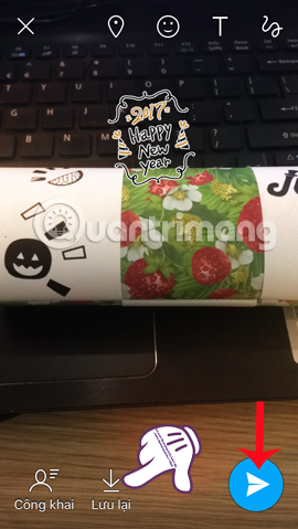 How to insert stickers into videos, images on Zalo Picture 12